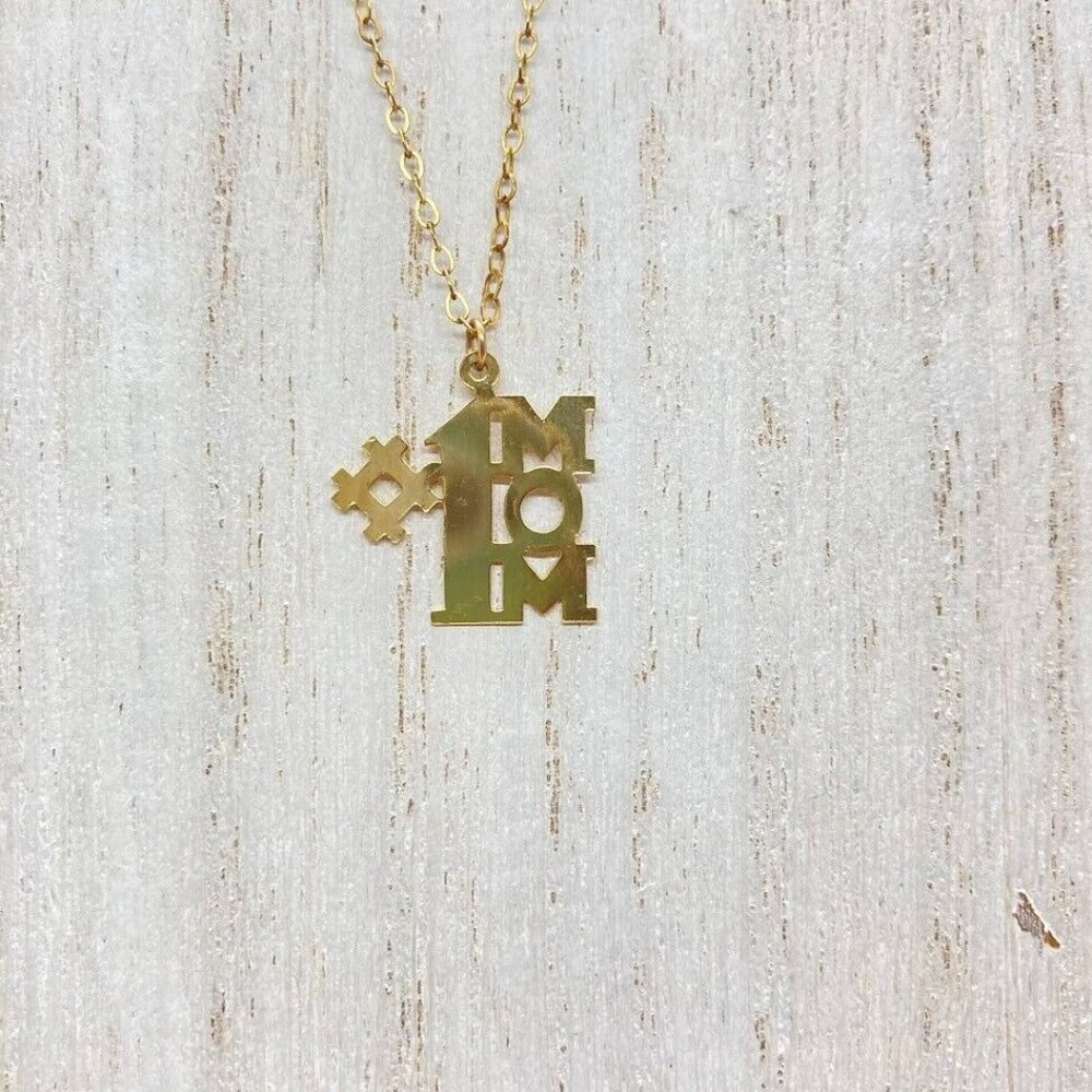 Vintage #1 Mom 14k‎ Yellow Gold Filled Charm 15" Necklace Delicate Chain